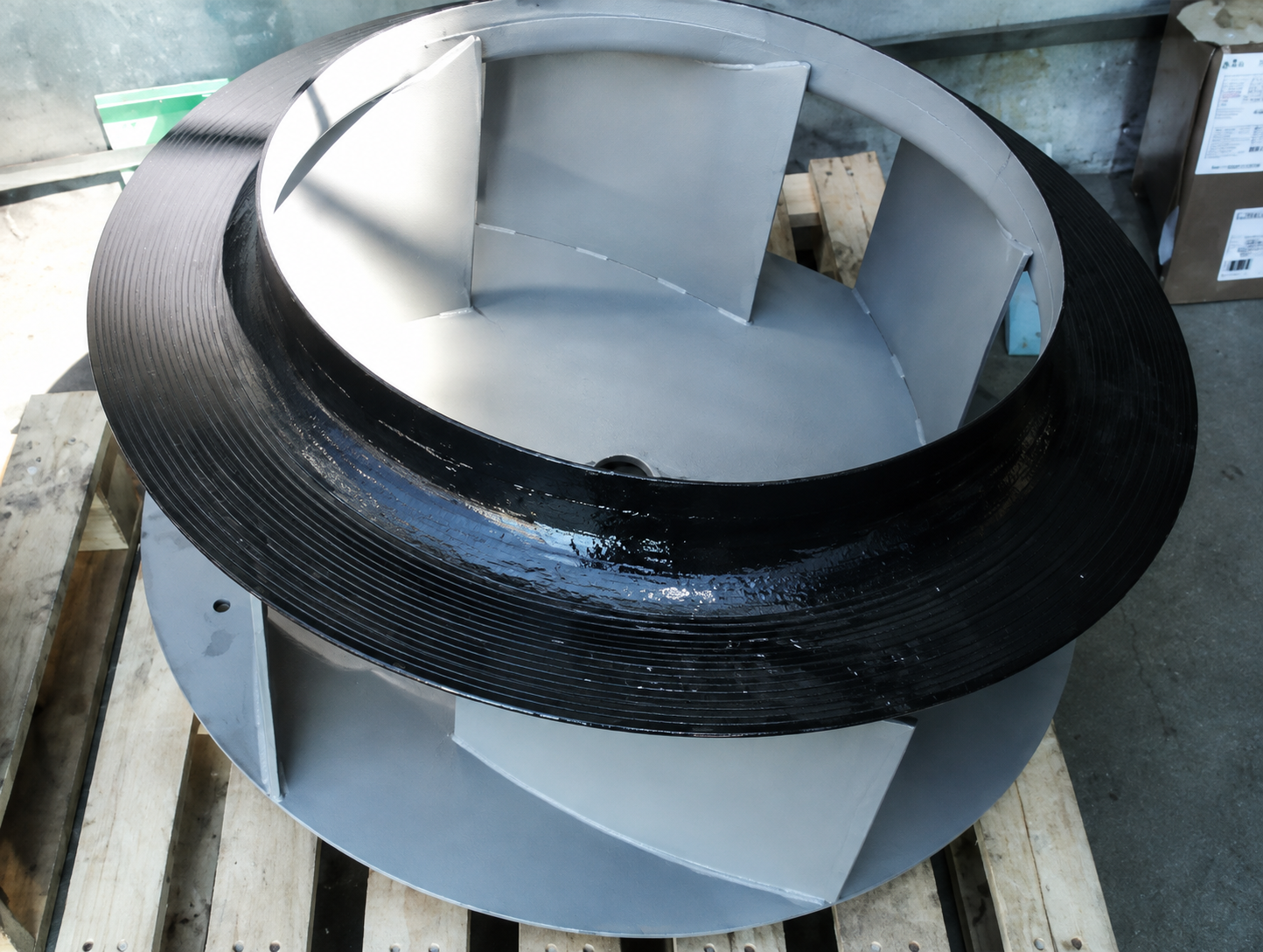 Fan rotor, with the black ceramic-polymer coating applied to the shroud